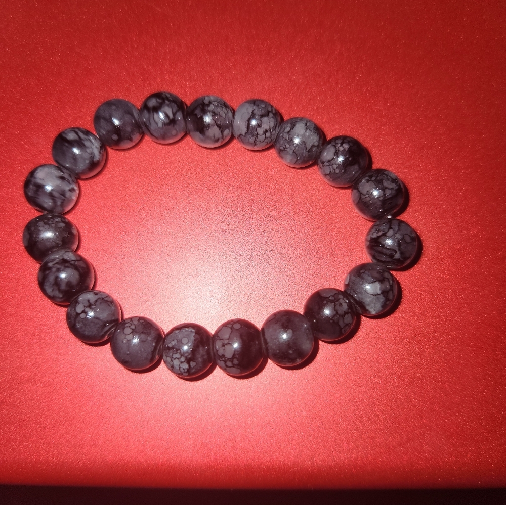 Glass Bead Stretch Bracelet – Black & Gray Marbled Beads | MSRP $35